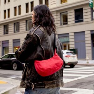 NWT BAGGU Small Nylon Crossbody Bag in Candy Apple Red